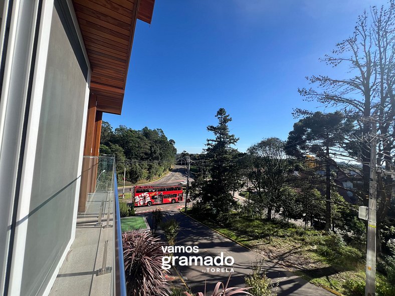 Alpes 307 - Apê NOVO em Gramado c/ garagem